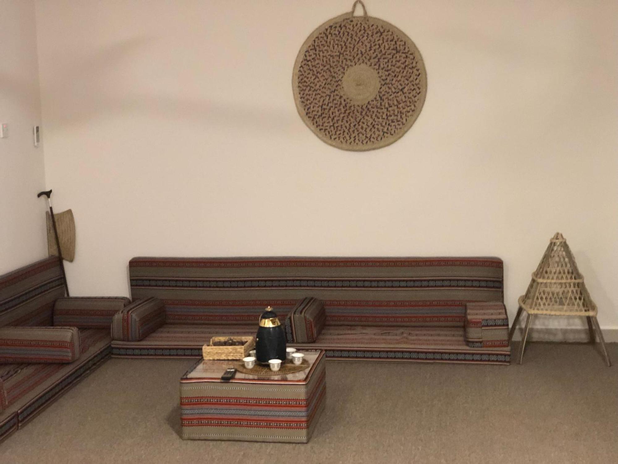 Legacy Hostel Muscat Ngoại thất bức ảnh