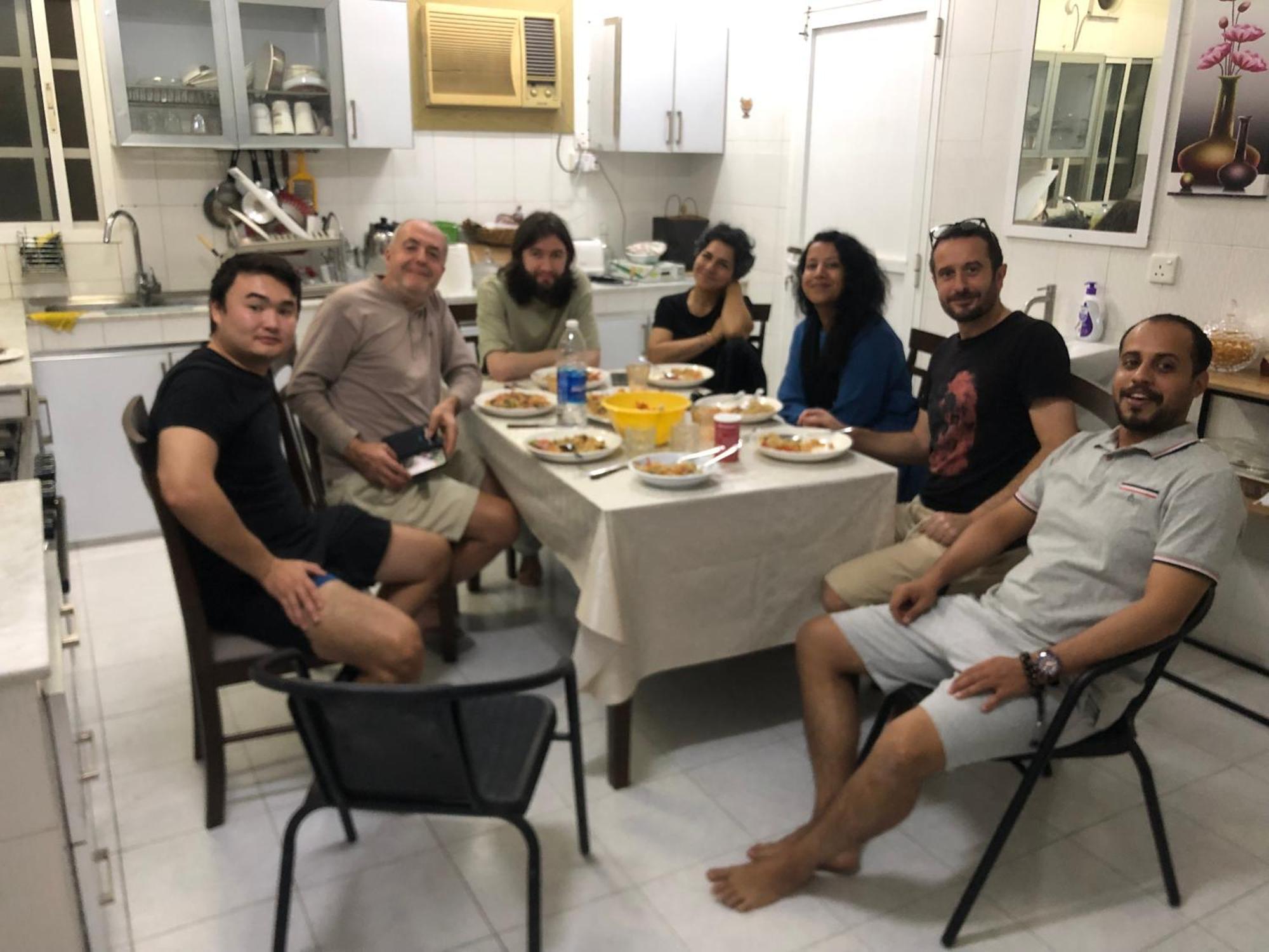 Legacy Hostel Muscat Ngoại thất bức ảnh