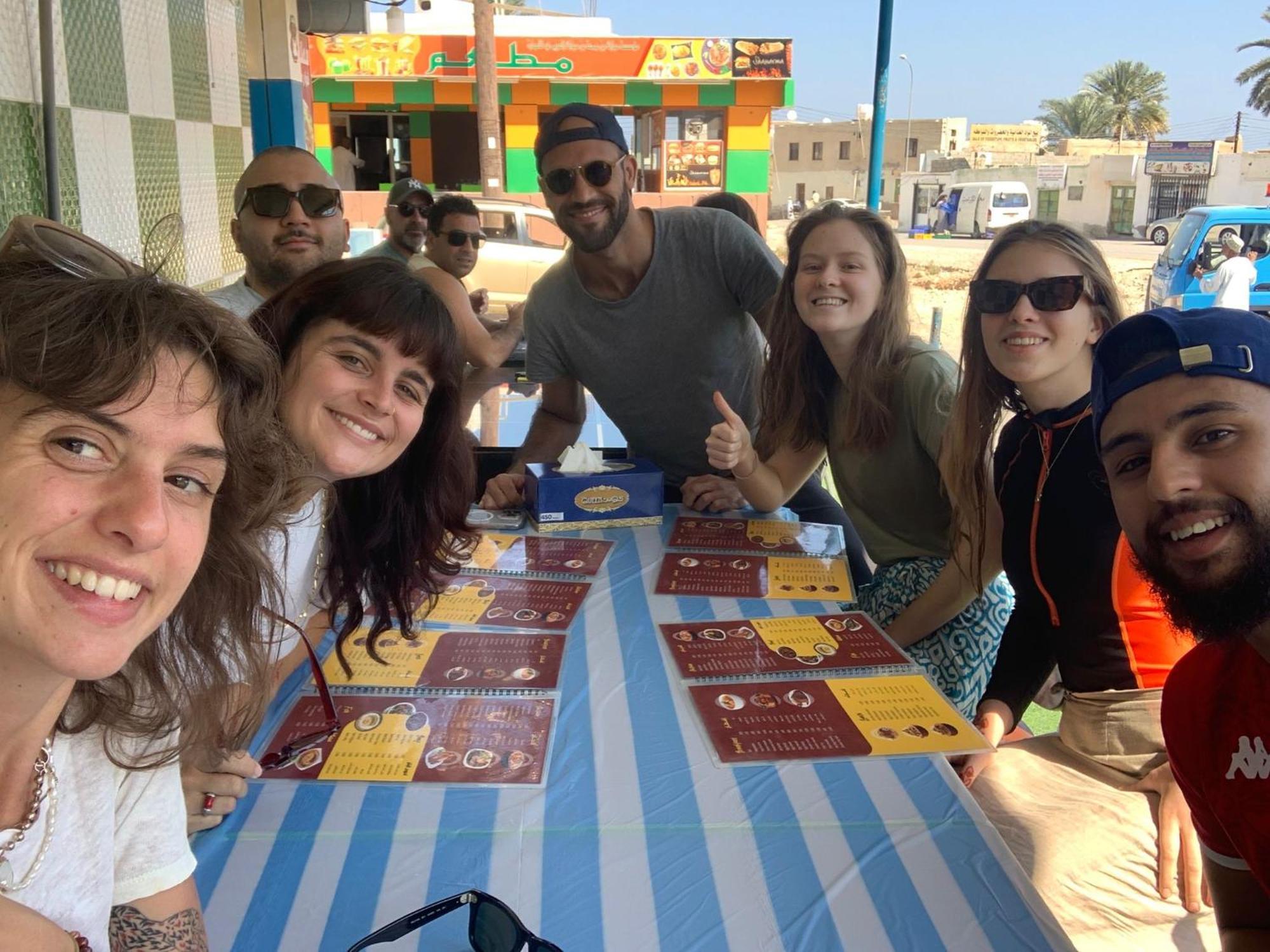 Legacy Hostel Muscat Ngoại thất bức ảnh