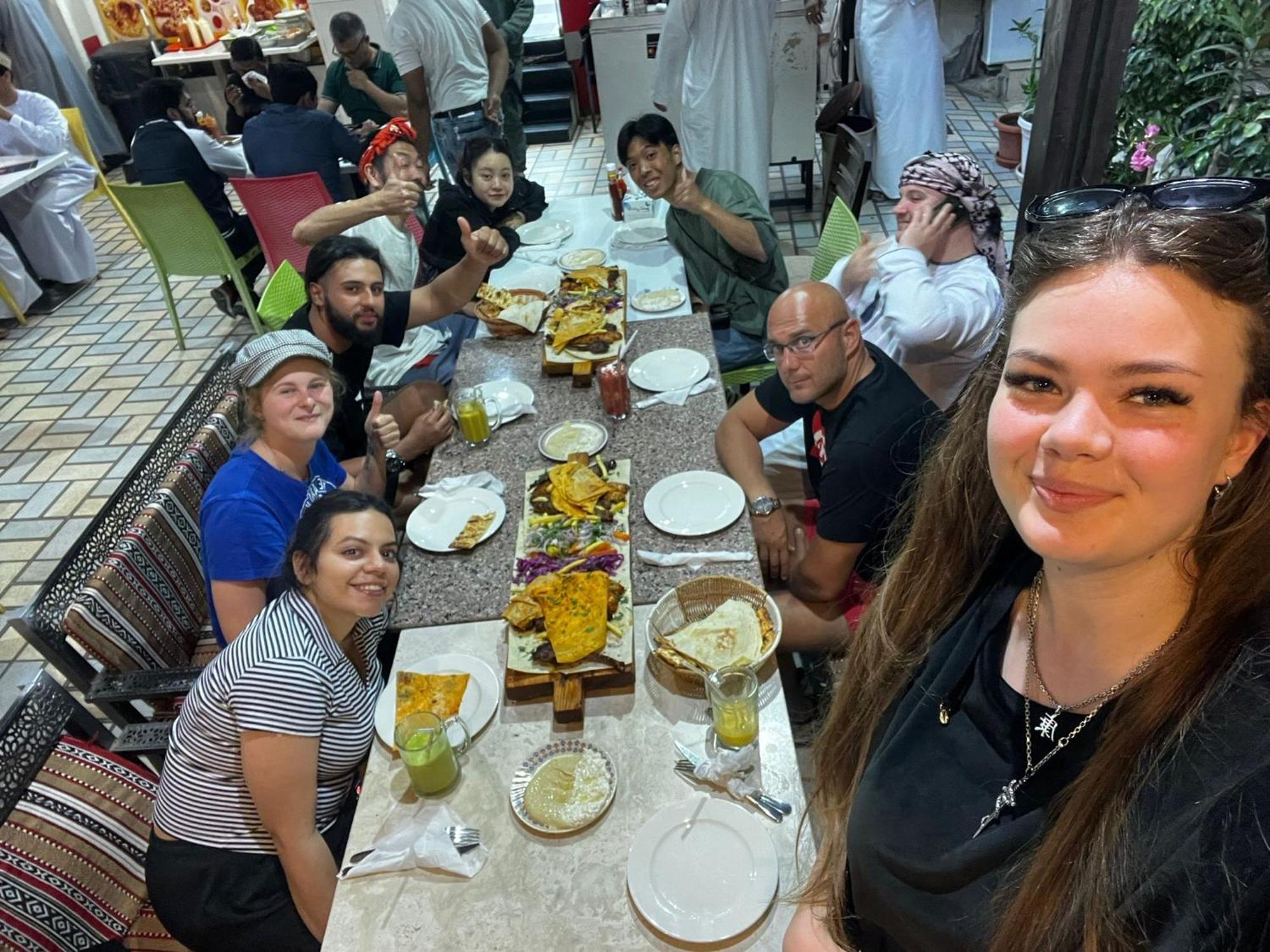 Legacy Hostel Muscat Ngoại thất bức ảnh