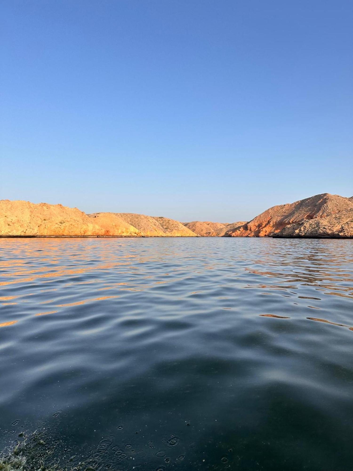 Legacy Hostel Muscat Ngoại thất bức ảnh